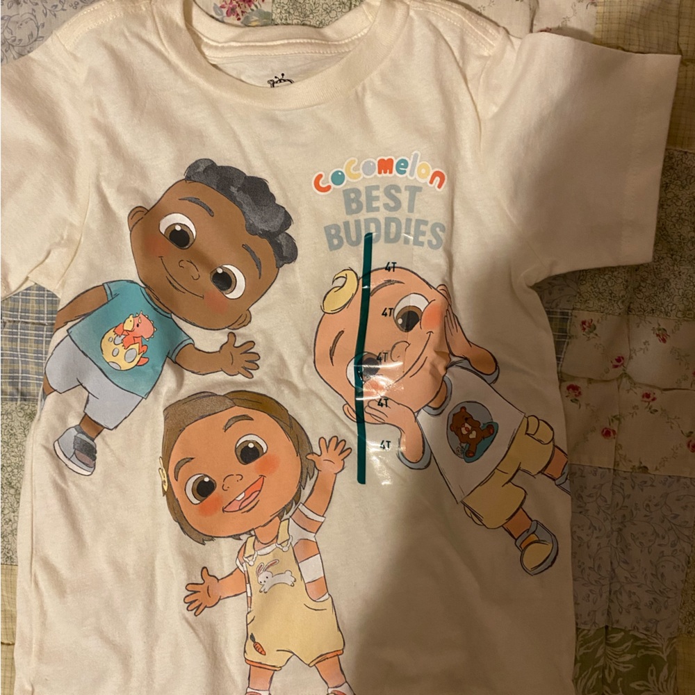 New with Tag CocoMelon 4T Best Buddies Toddler Shirt- Short Sleeve- Cream color